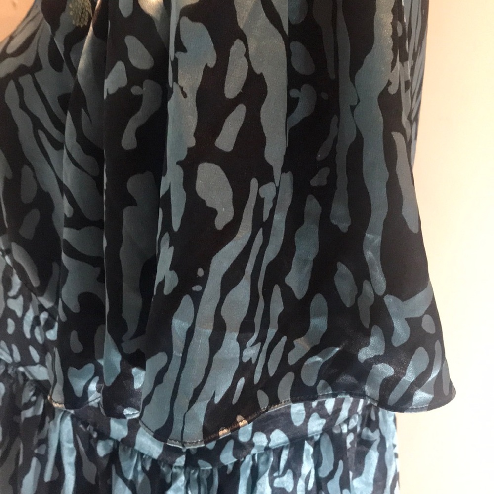 “TOPSHOP” for “LAURA” 80’s Embroidered Dress. - Picture 12 of 13